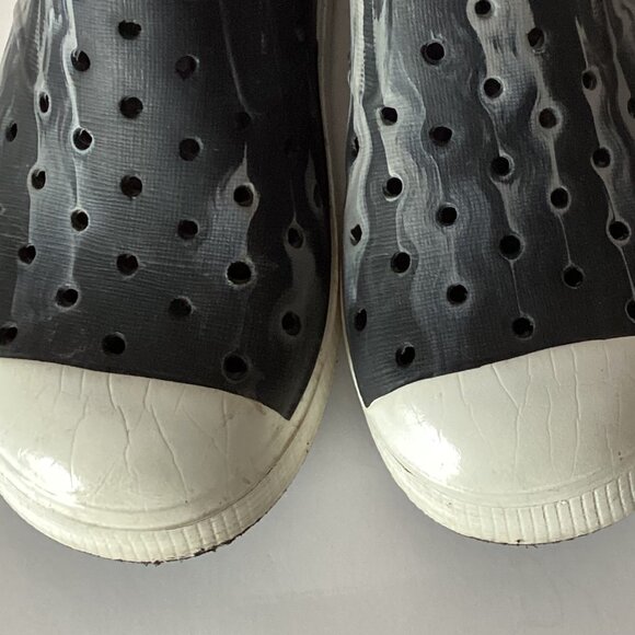 Kids Crocs Water Shoes Size 10 Gray Black Children's Slip-on Sneakers Unisex - Picture 6 of 7